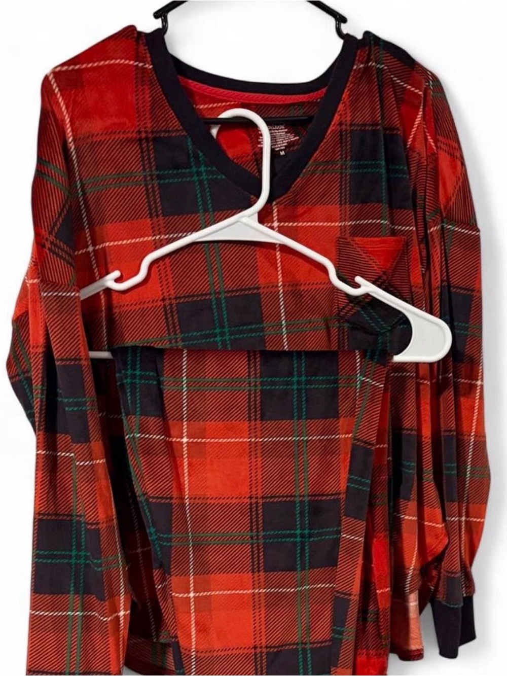 Cuddl Duds Women’s Red Black Green Plaid Pajama Set